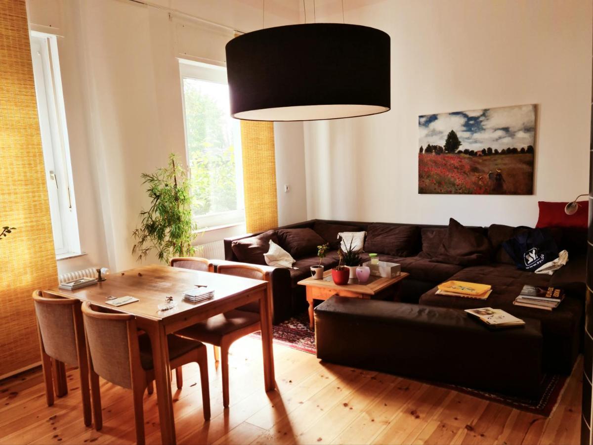 Nana-Eg-80M2 Sanierter Altbau-Parkplatz-Kleiner Garten-Wlan-Netflix-2Zimmer-Kueche-Dusche-Wanne-Waschmaschine Oberhausen  Eksteriør bilde